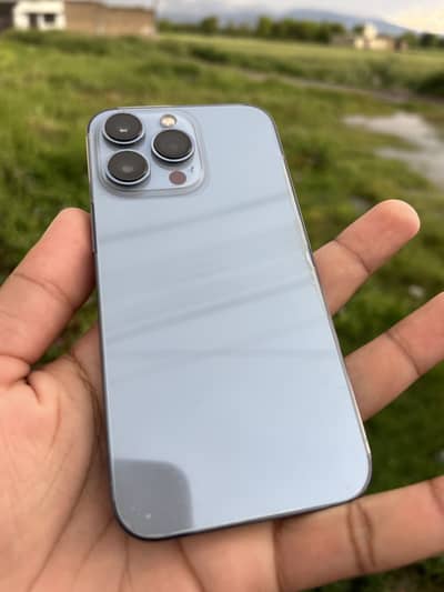 Apple iPhone 13 Pro