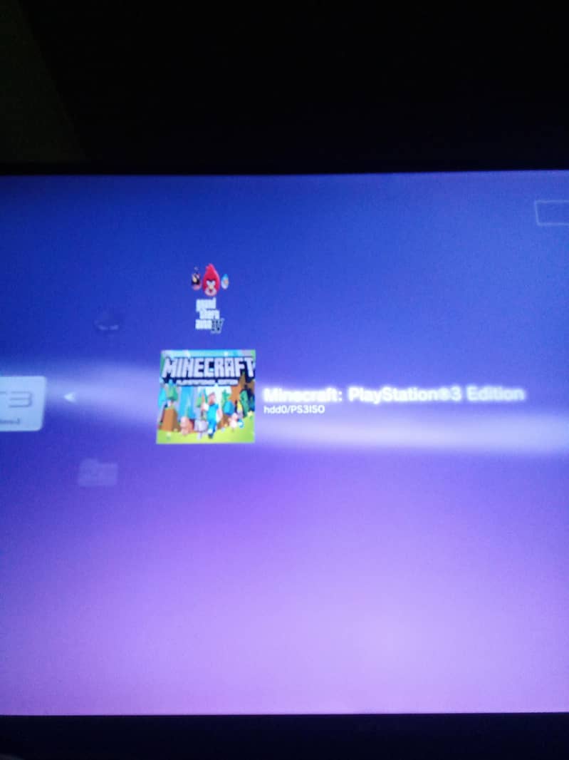 playstation 3 with 4 controllers 6