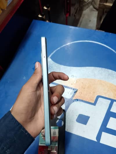 OPPO A60