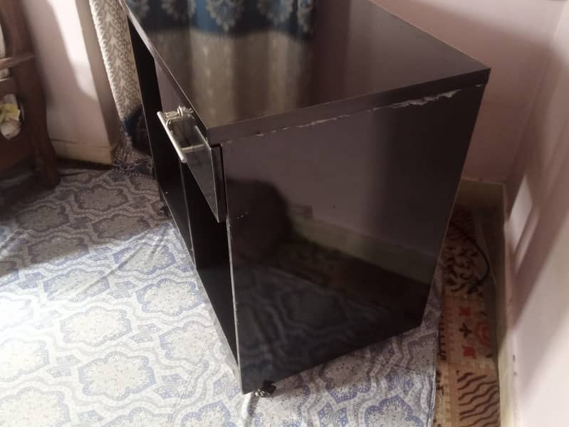 Computer Table 5