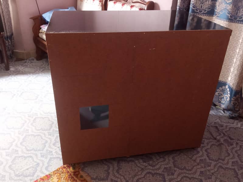 Computer Table 8