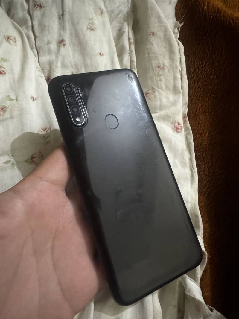 OPPO A31 1