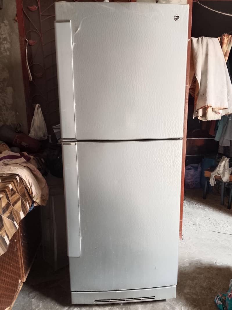 Refrigerator 1