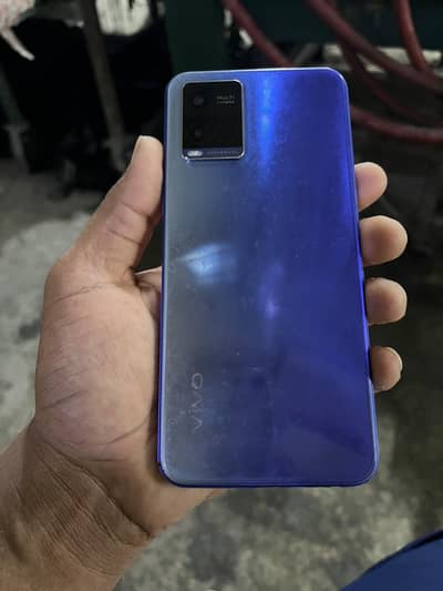 Vivo Y21