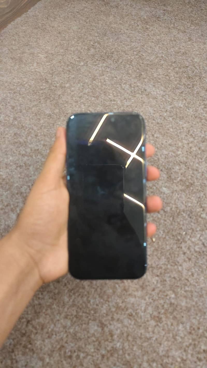 Apple iPhone 17 Pro Max 1