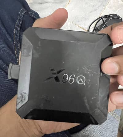 android box x90q with charger remote