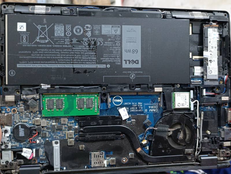 Laptop 0