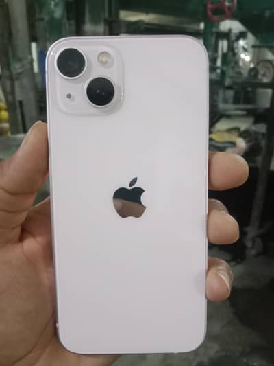 Apple iPhone 13