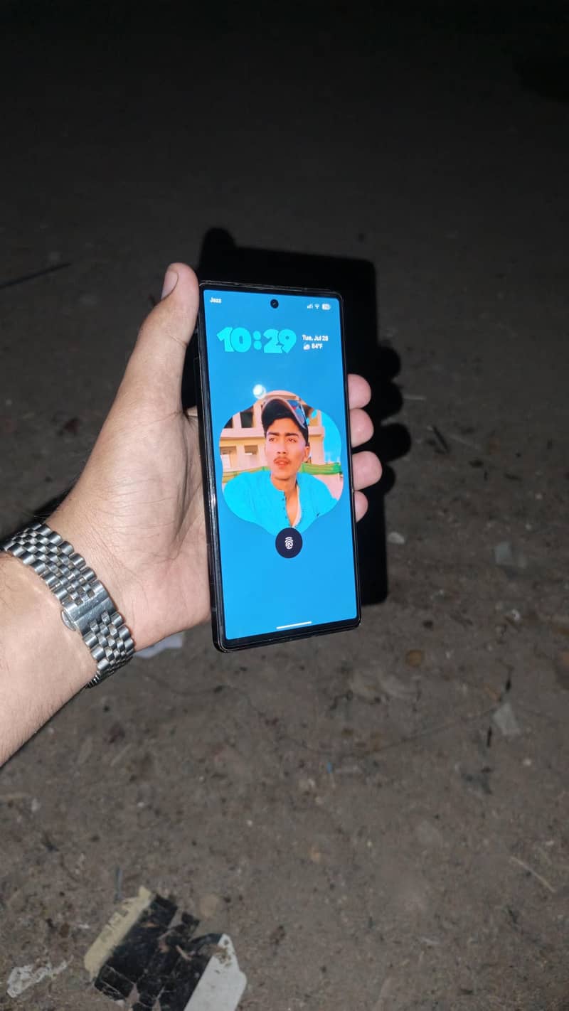 Google Pixel 6 4