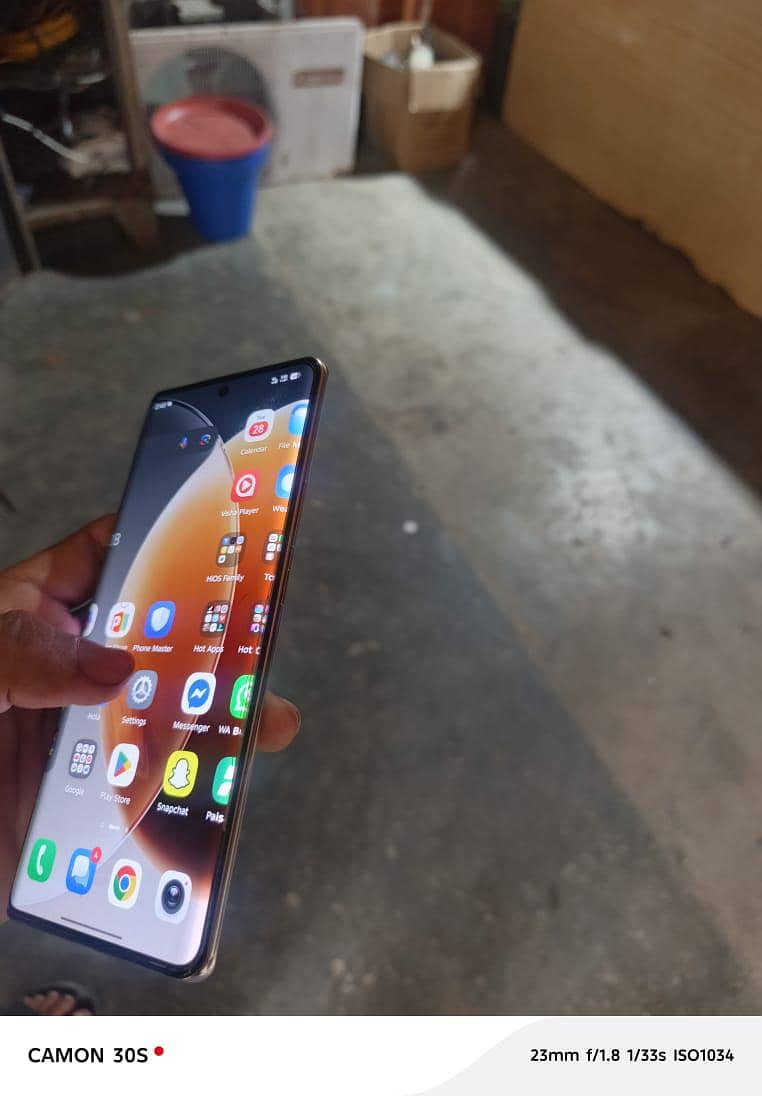 Tecno CAMON 30S 3