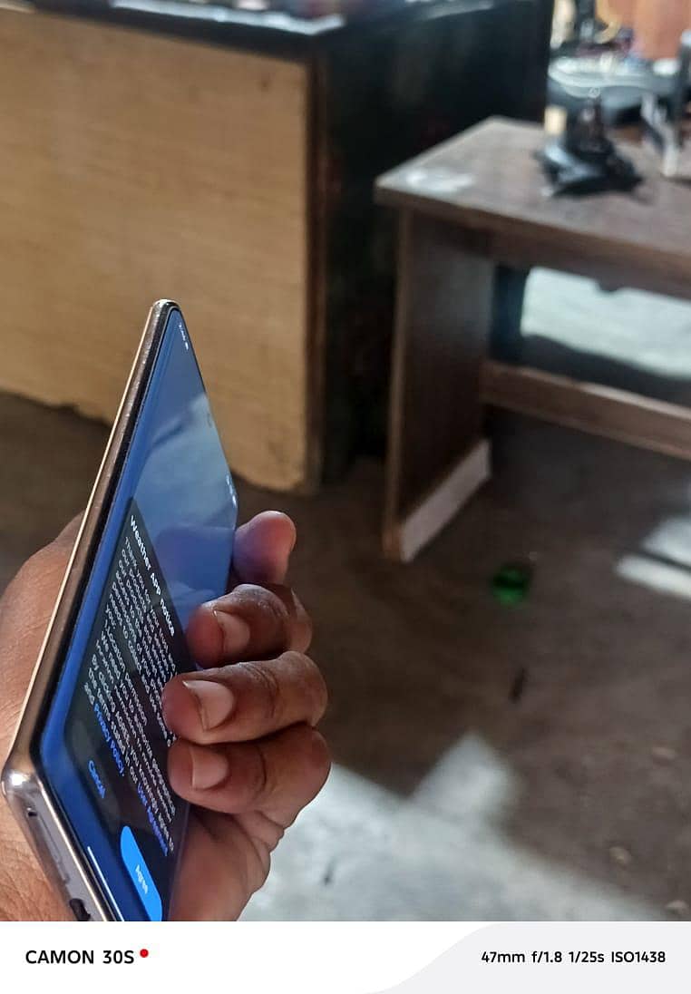 Tecno CAMON 30S 10