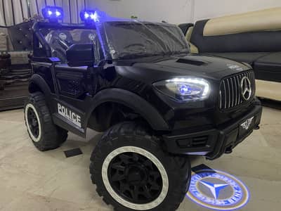 Brand New Mercedes jeep with box for sell
