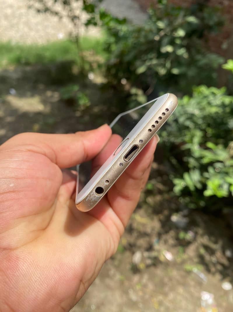 Apple iPhone 6 3