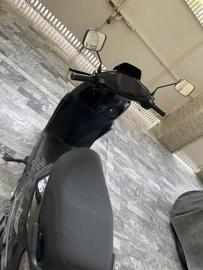Ev scooter plss urgent