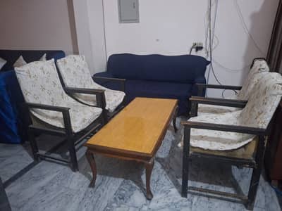 4 Wooden Chairs + Centre Table | Sofa Set | Good Condition