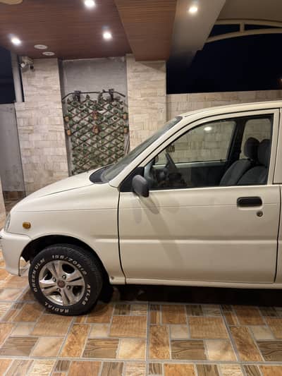 Daihatsu Cuore 2011