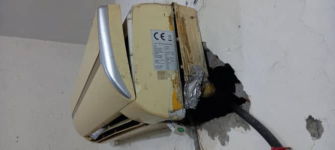 2nd hand AC non inverter split Ac