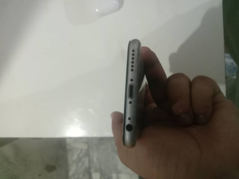 Apple iPhone 6 2