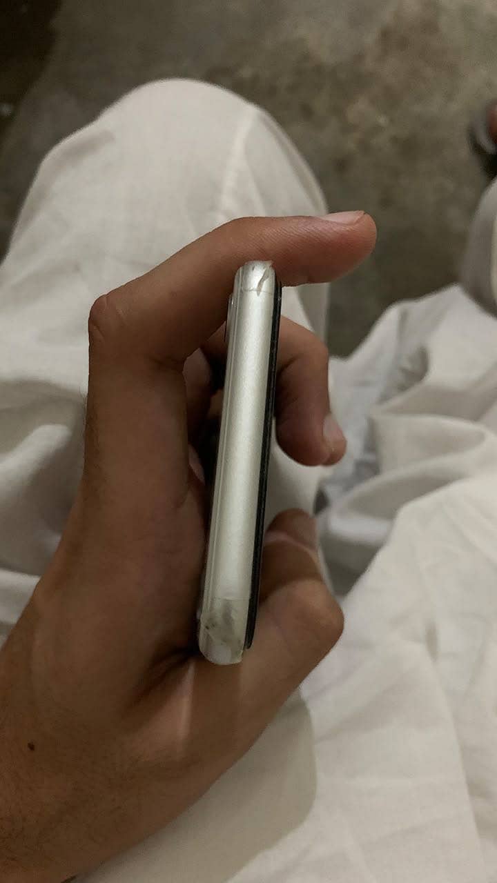 Apple iPhone SE 1