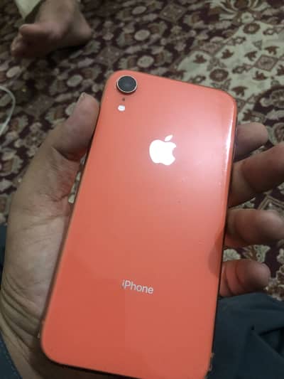 Apple iPhone XR