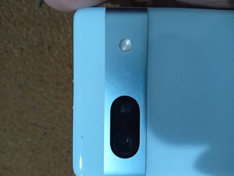Google Pixel 7a 1