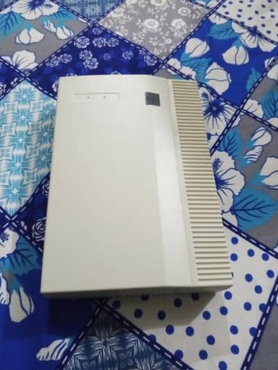 sell Karna hai PBX 8 port 2 cli port