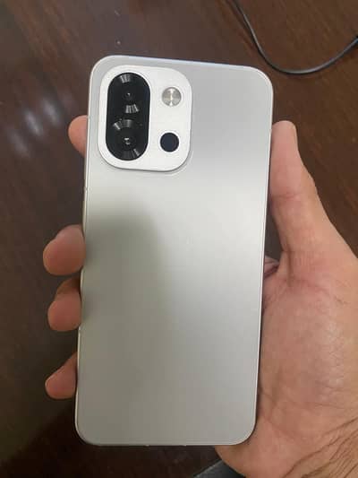 One Plus 13 512 gb 16 gb RAM 100% BATTERY HEALTH