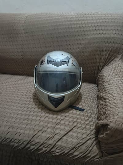 Flip up bike helmet