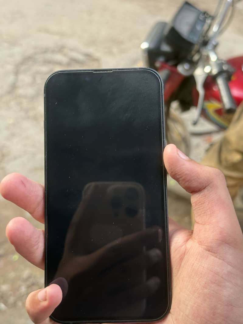 iPhone 13 jv 2