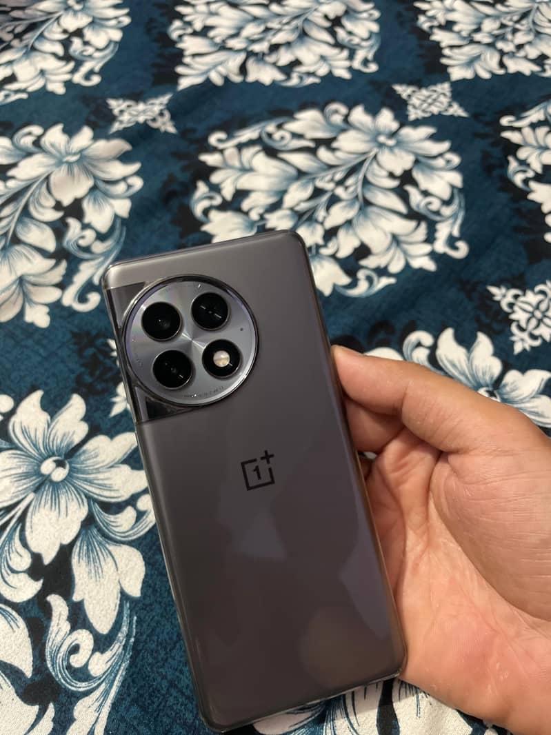 One Plus Ace 2 Pro 6