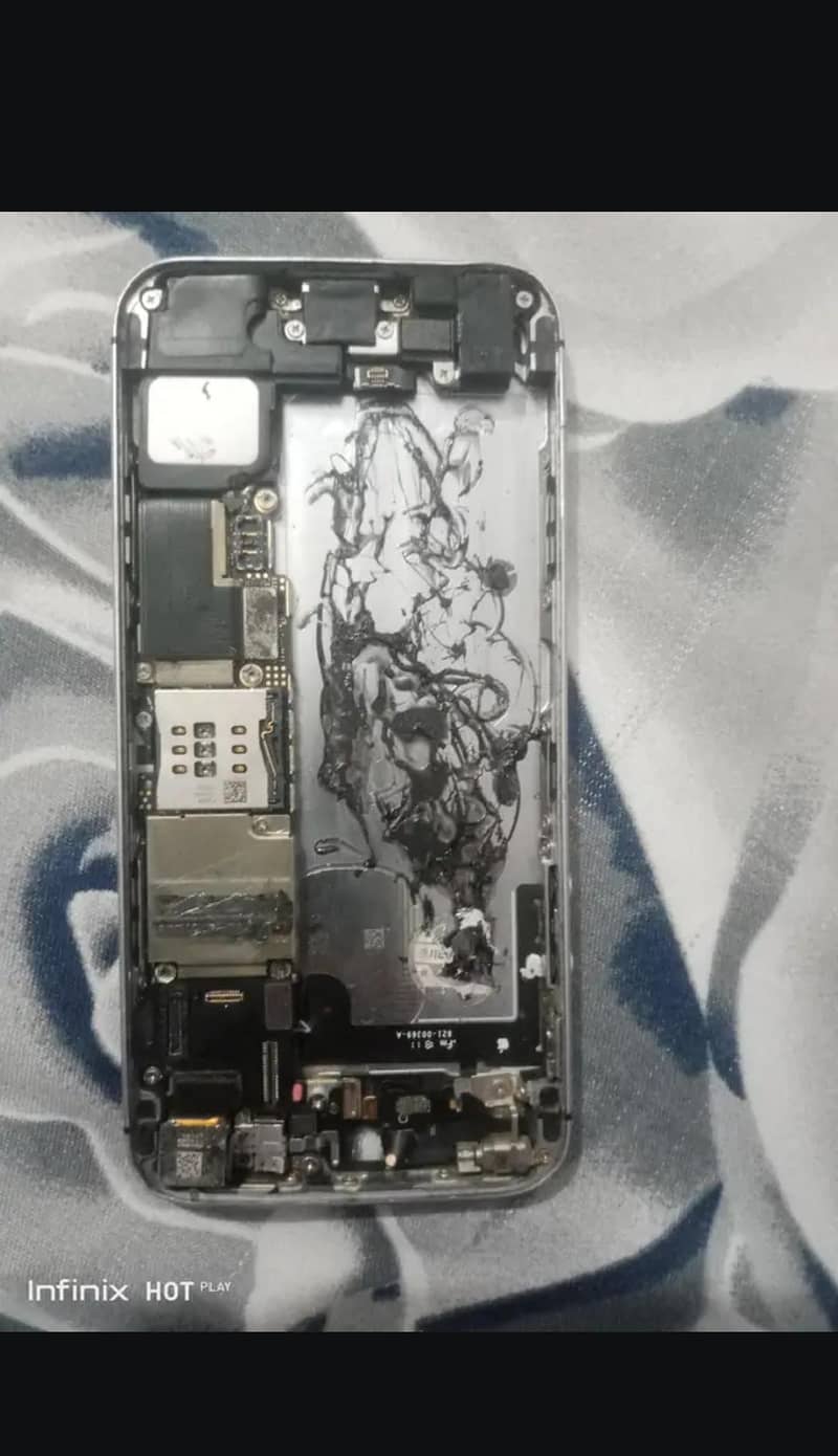 Apple iPhone SE 0
