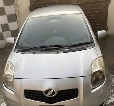 Toyota Vitz 2007