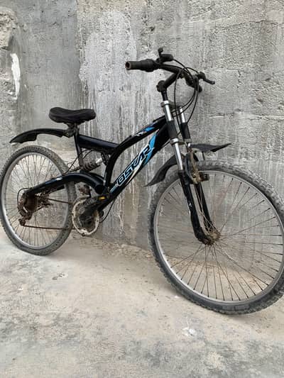 Gear Bicycle – Excellent Condition | Smooth Ride | Ready to Use