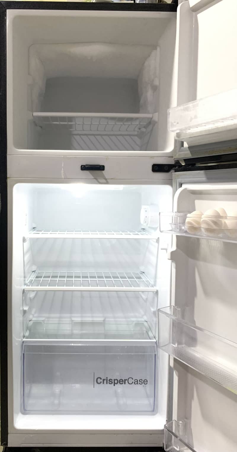 Refrigerator 1