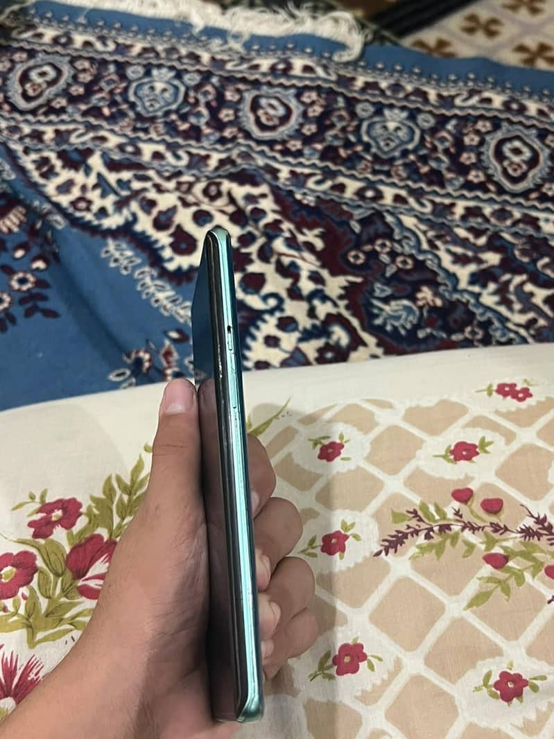 One Plus 8 Pro 4