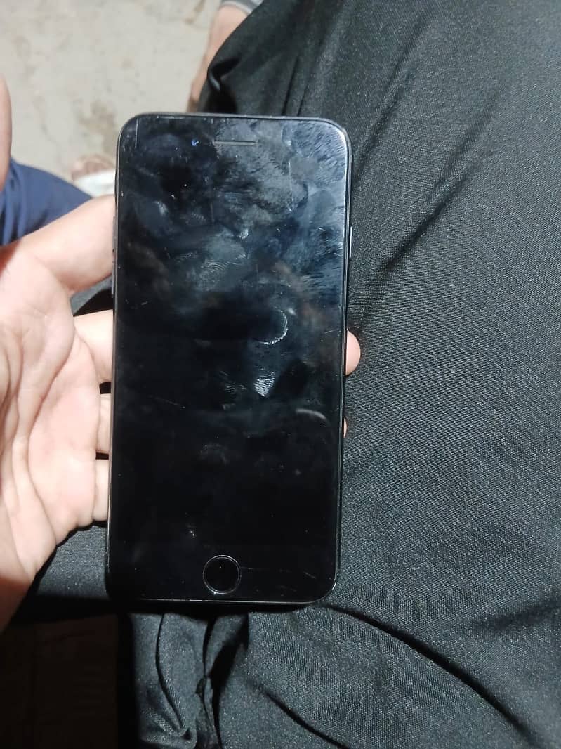 Apple iPhone 7 5