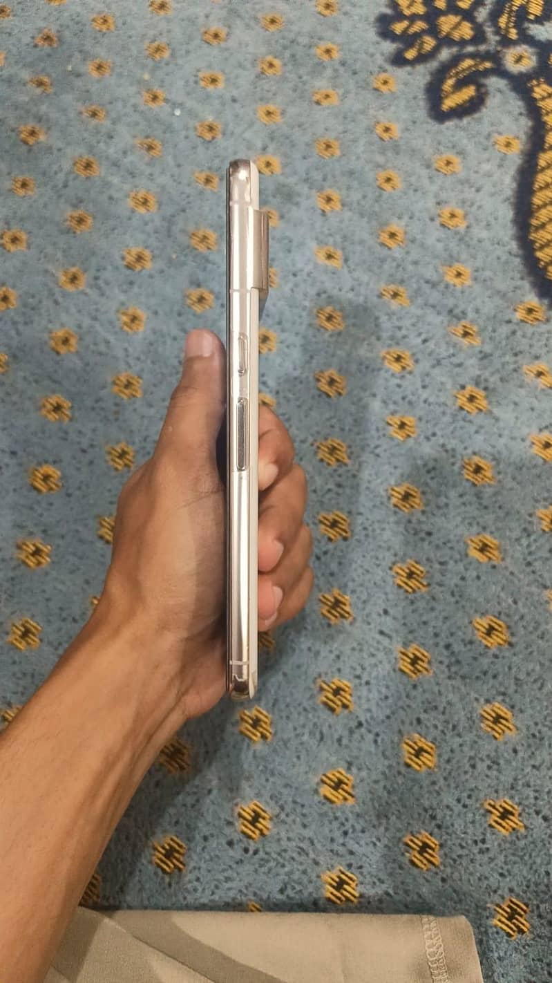 Google Pixel 8 Pro 1