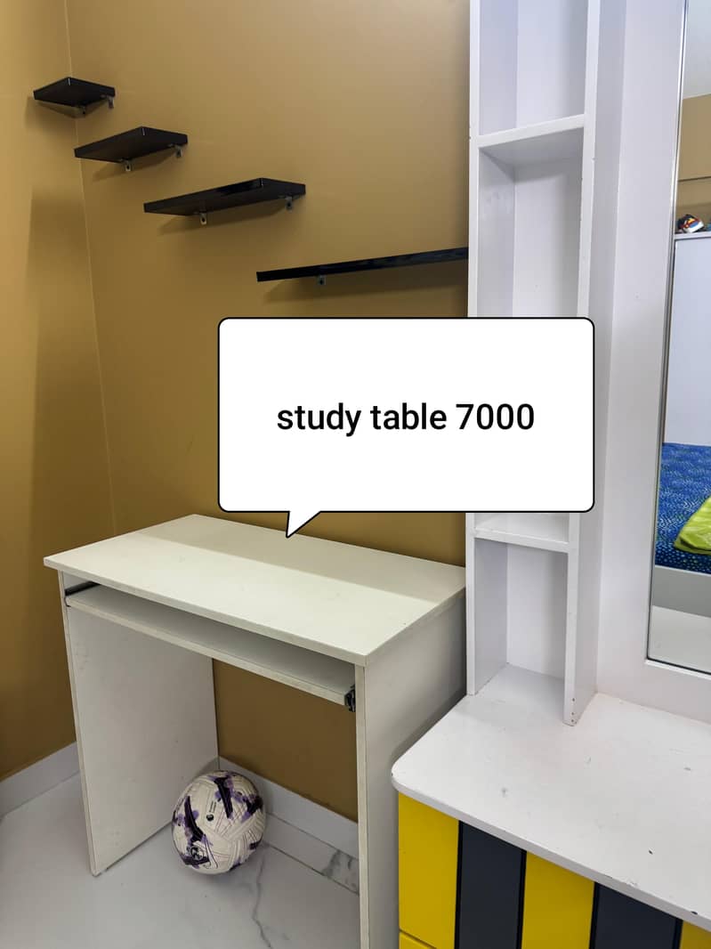 bedroom set 4