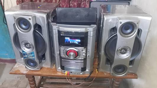SONY MODEL NO. HCD-GN 90D   MODEL NO. HCD-GN90D