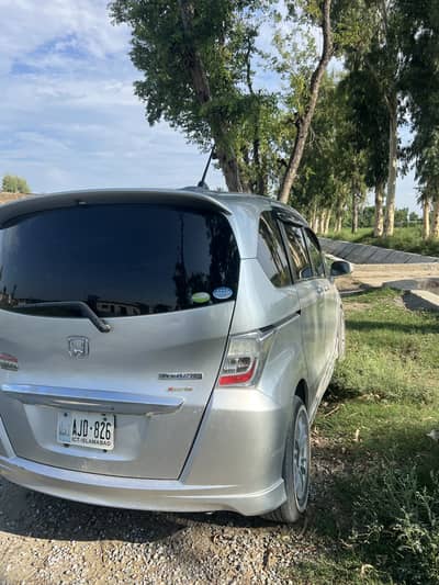 Honda Freed 2012