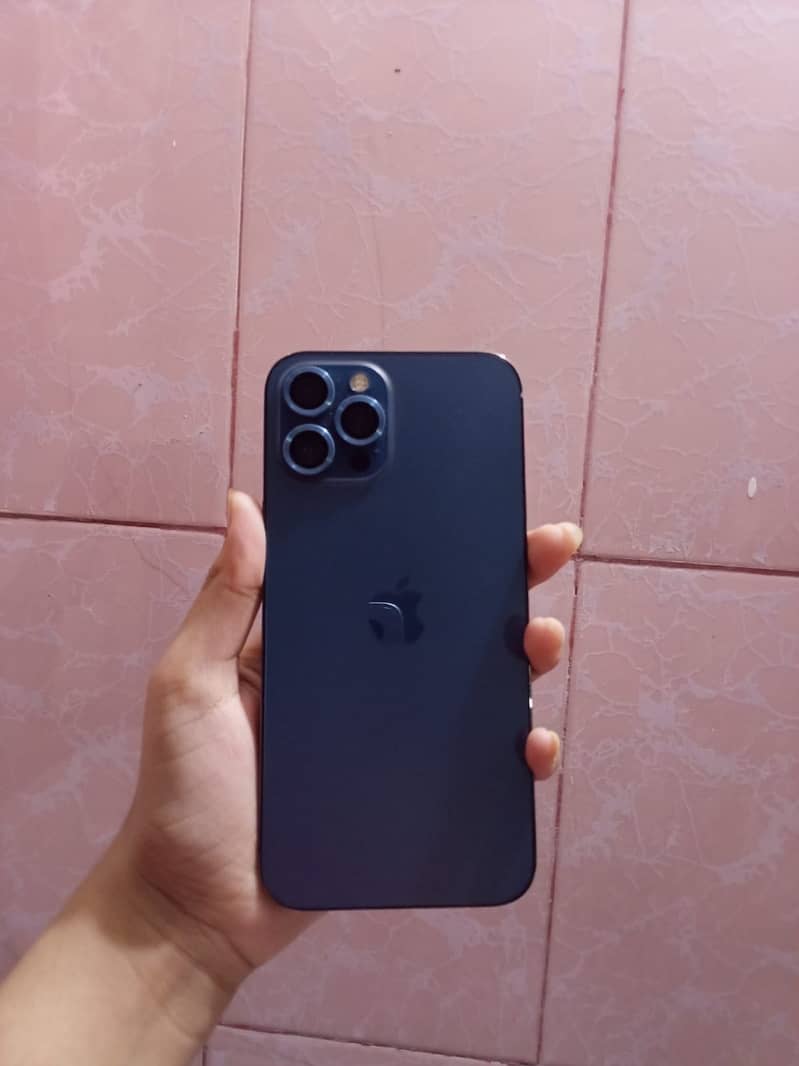 iPhone 12 Pro Max 0