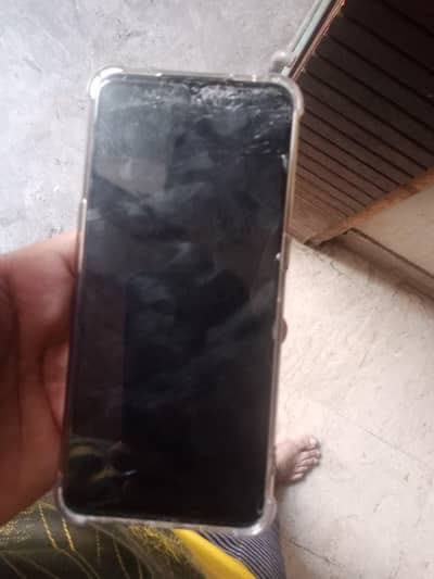 OPPO F15s