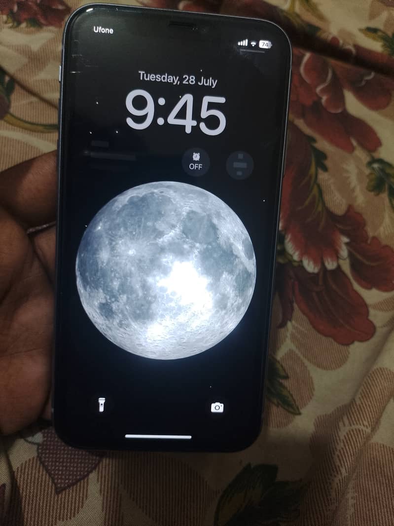 Apple iPhone 11 5