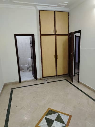 G-11 Size 25*40 Upper Floor Portion For Rent