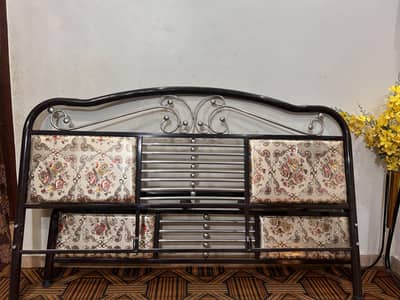 New Iron Bed Set Sell In Karachi
