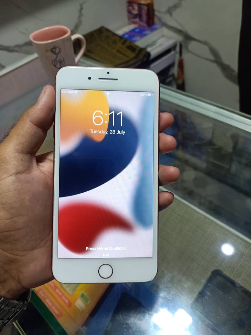 Apple iPhone 7 Plus 0