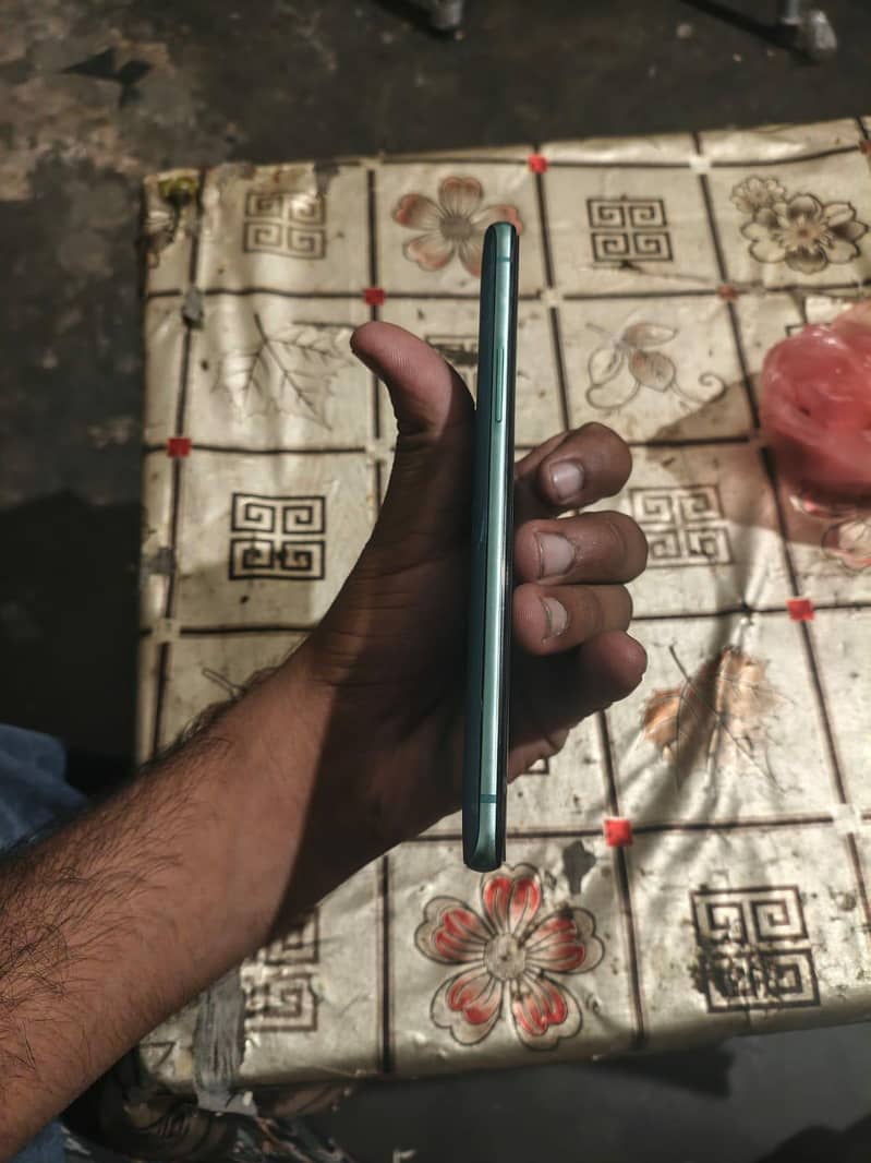OnePlus 8T 3