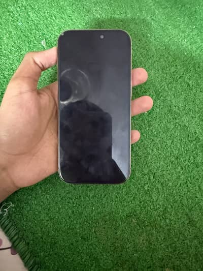 Apple iPhone 16 Pro