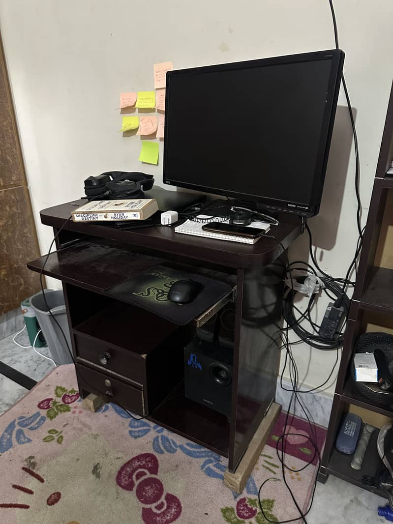 Laptop table 0