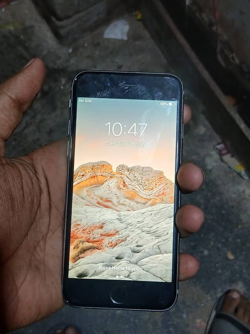 Apple iPhone 6S 0